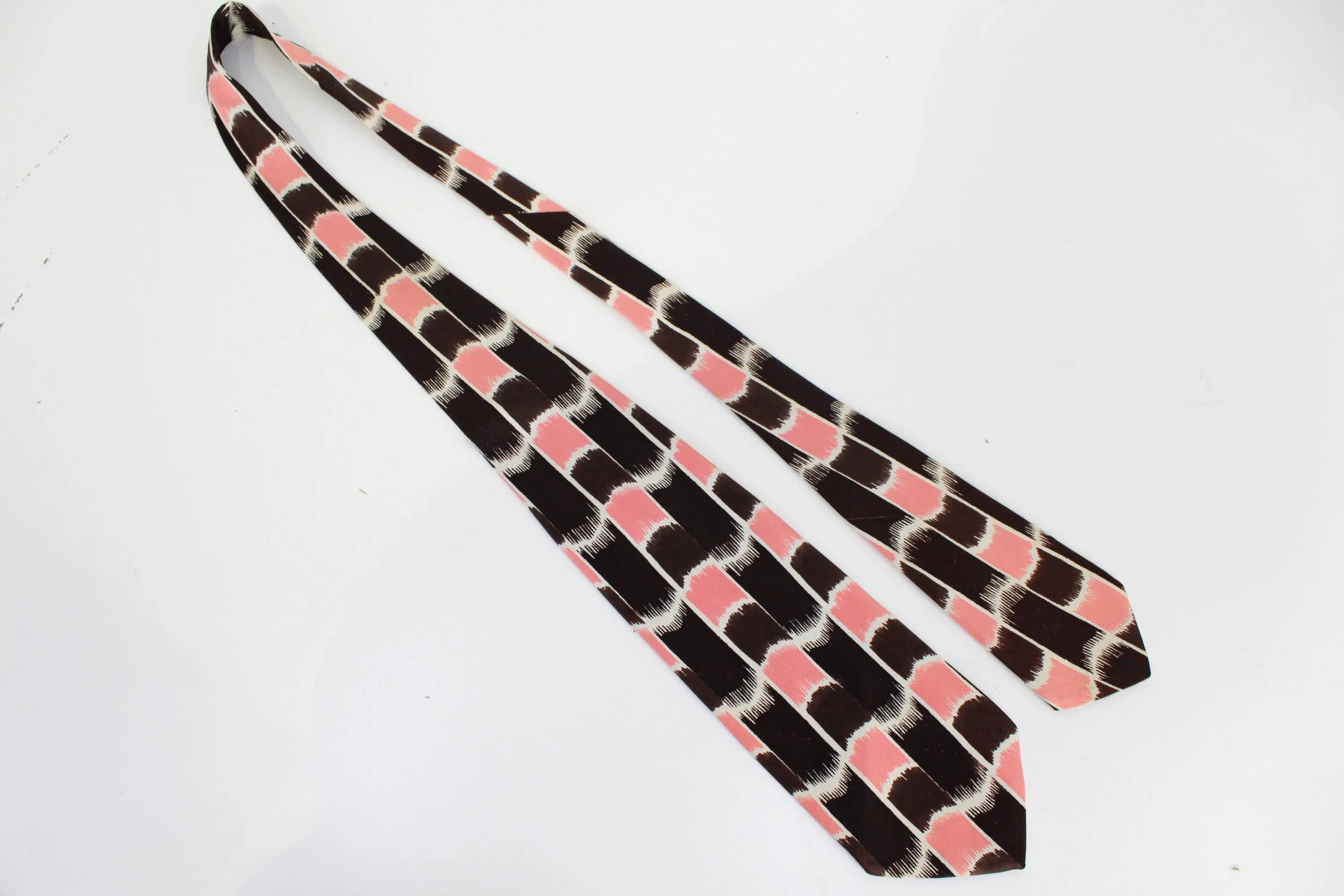 1940s Rayon Wide Necktie, Brown and Pink Abstract Print