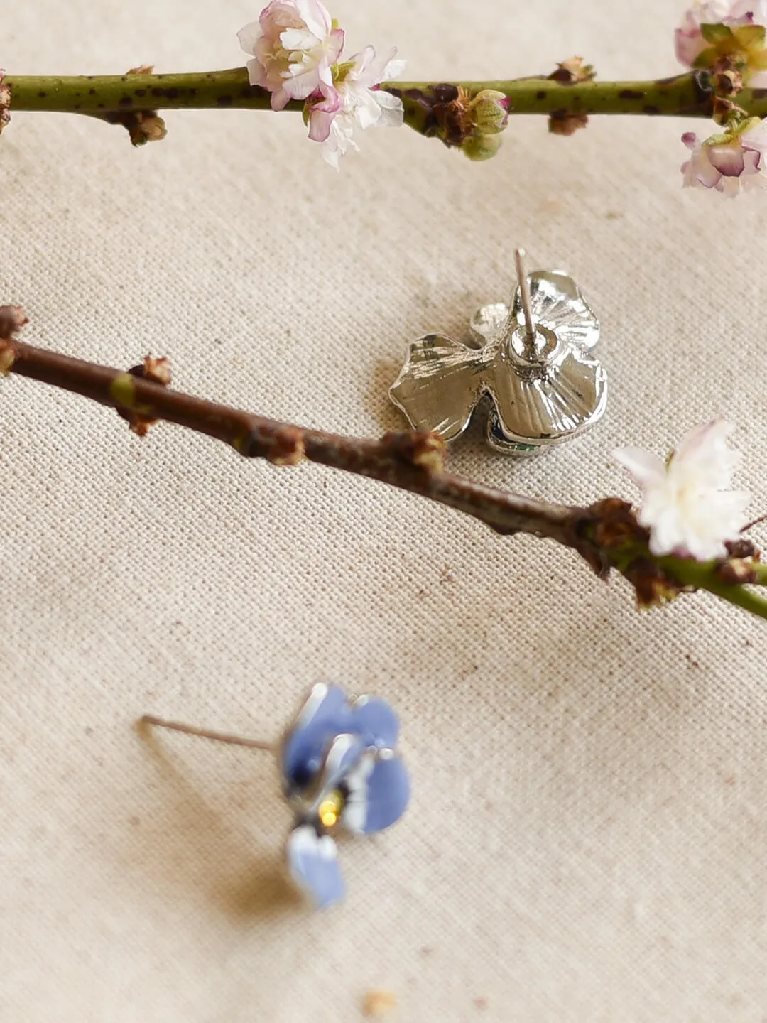 Blooming Flower Simple Blue Earrings