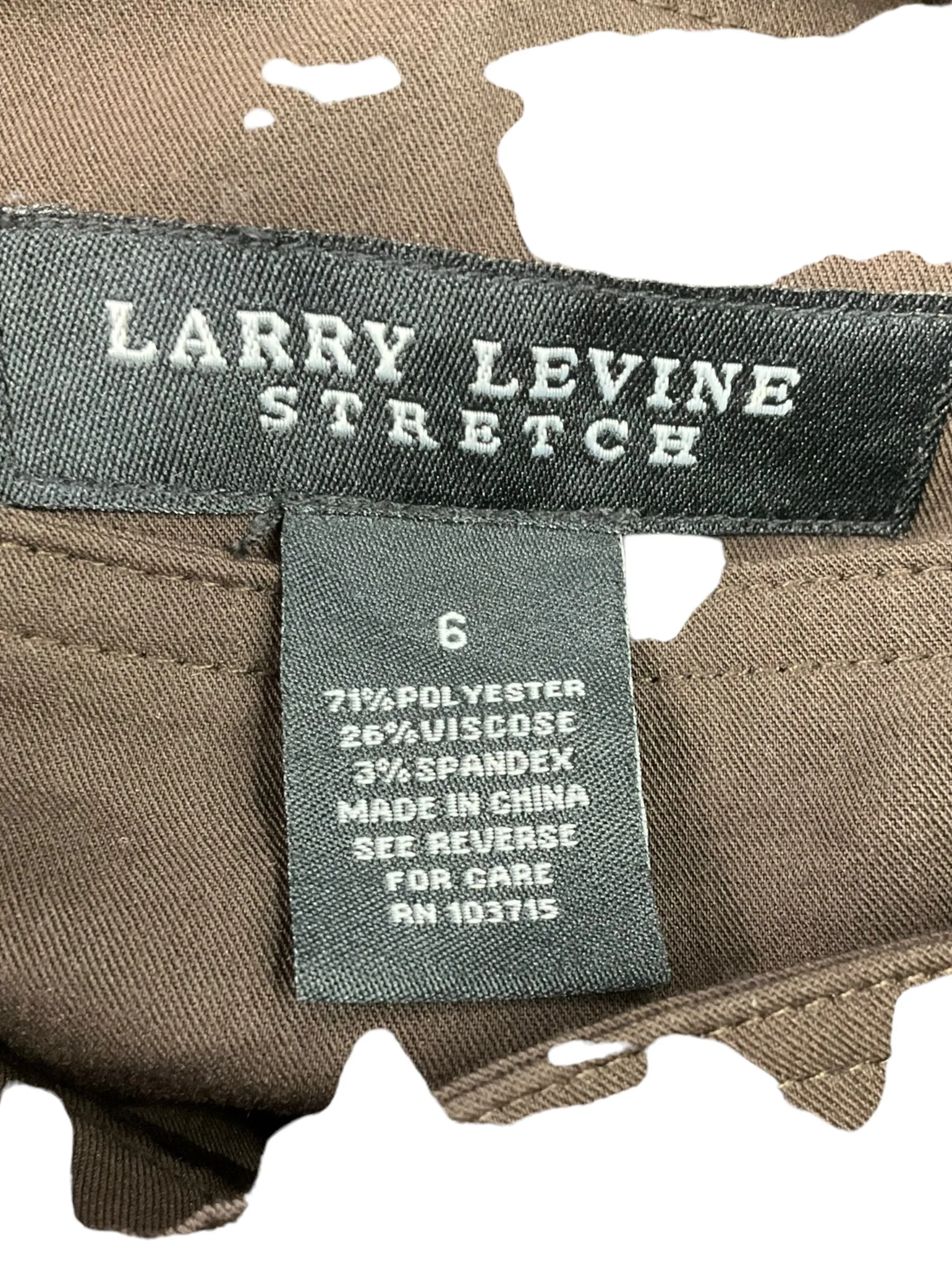 Brown Capris Larry Levine, Size 6