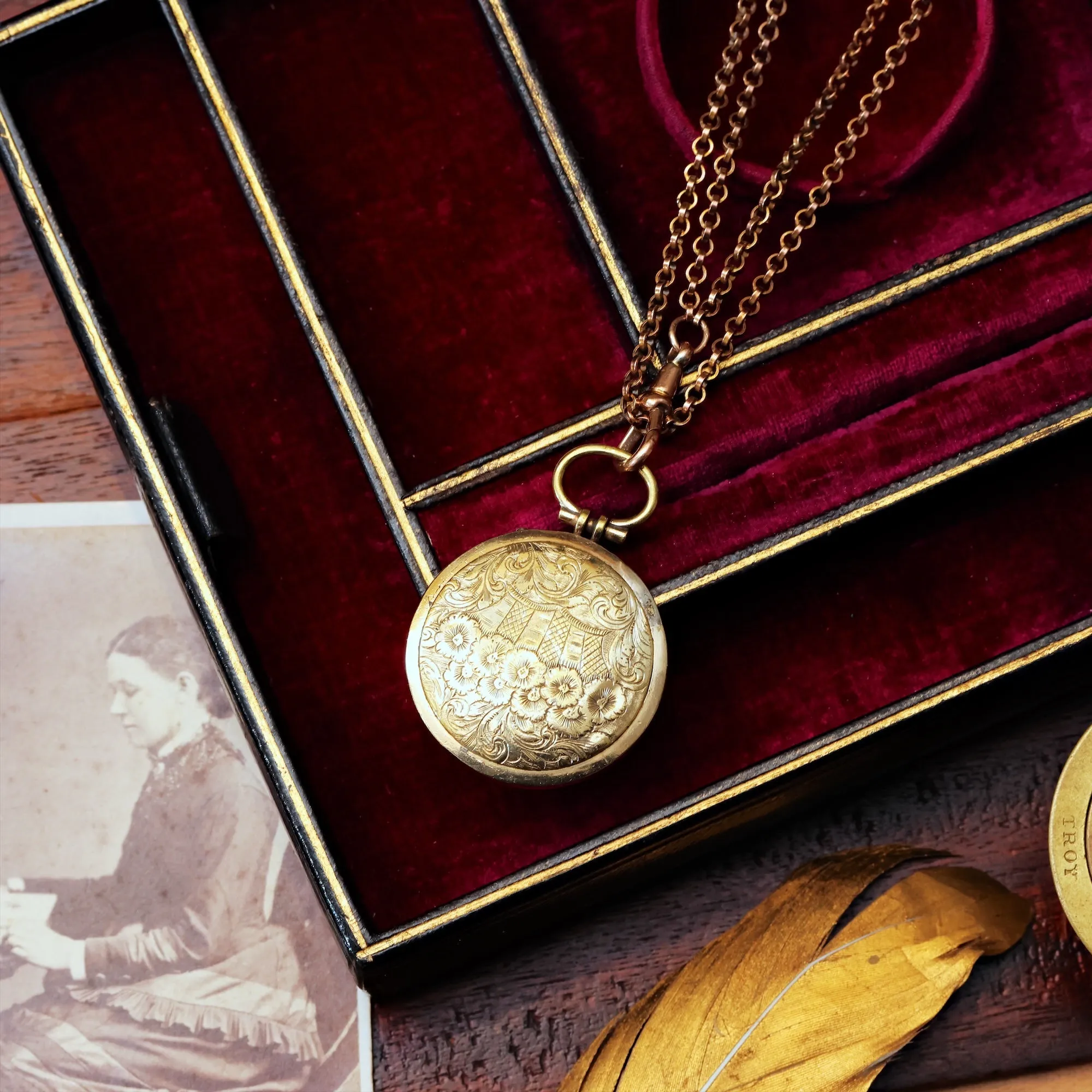 Gorgeous Antique Georgian Watch Style Locket