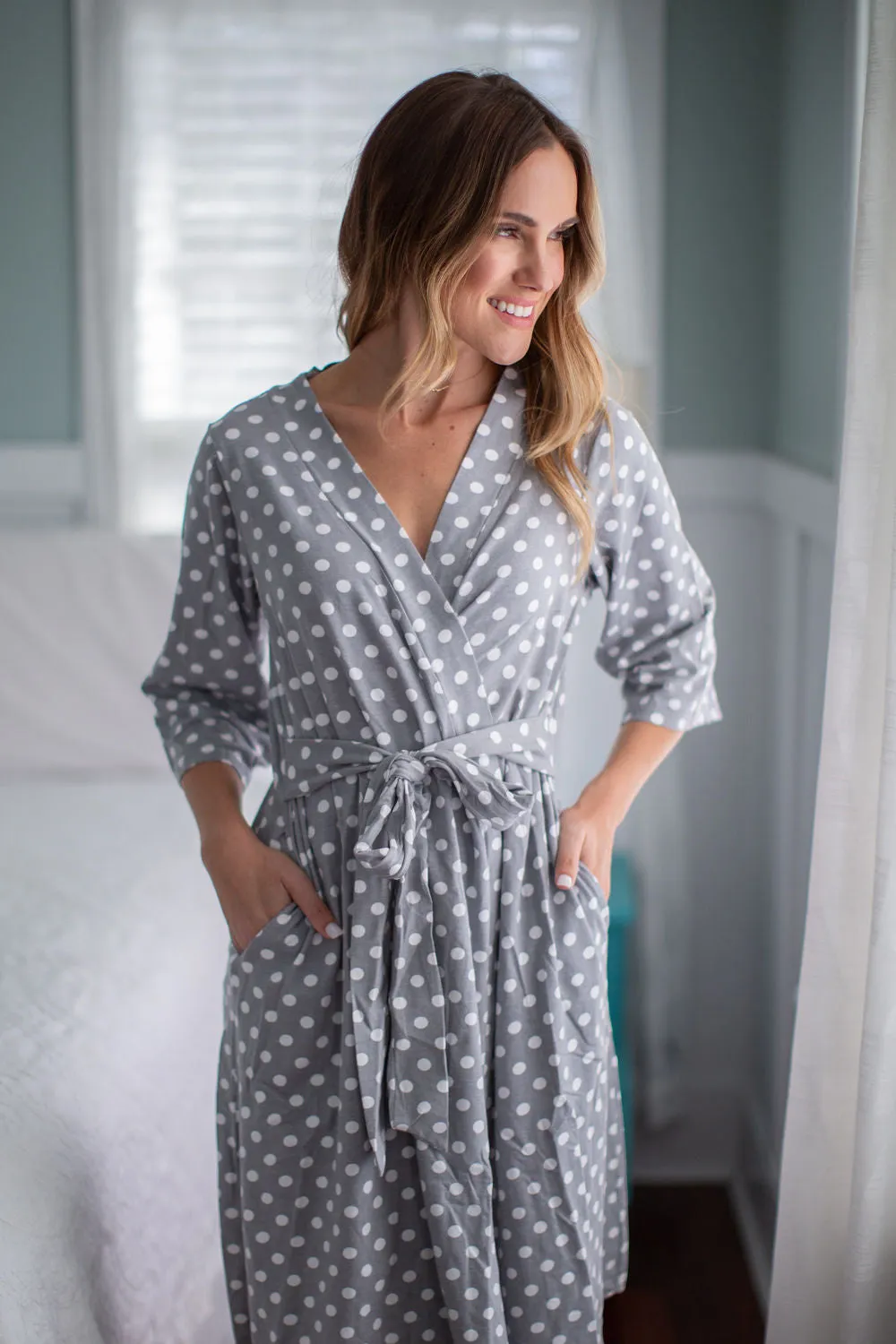 Lisa Grey Dot Pregnancy/Postpartum Robe