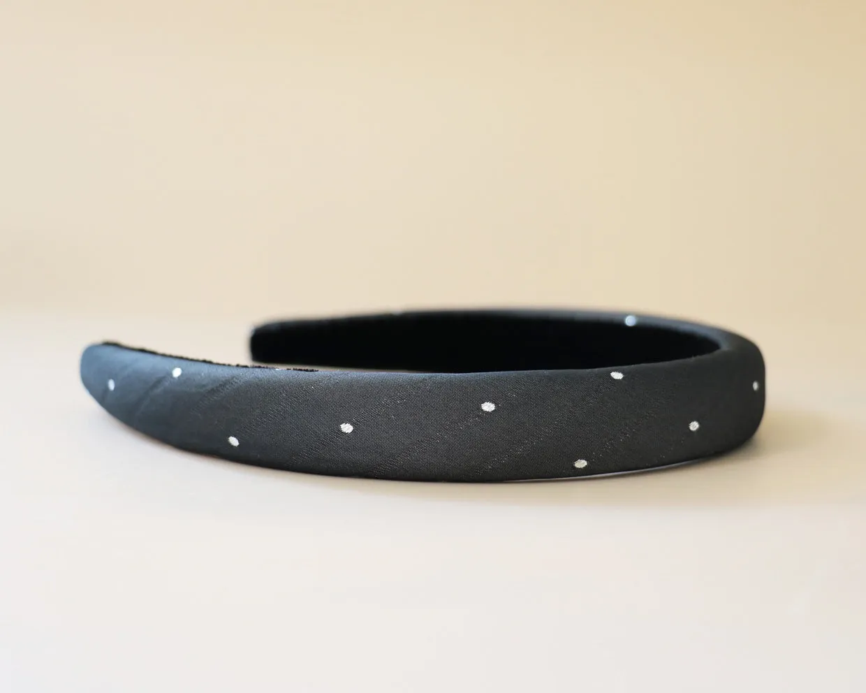 Slender Headband Gray Black Dot No Studs